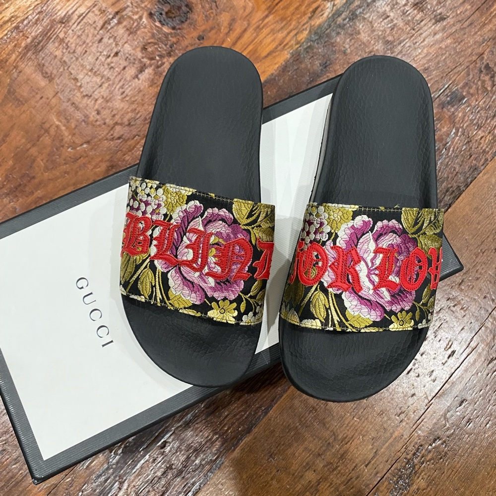 Authentic Gucci slide size 37